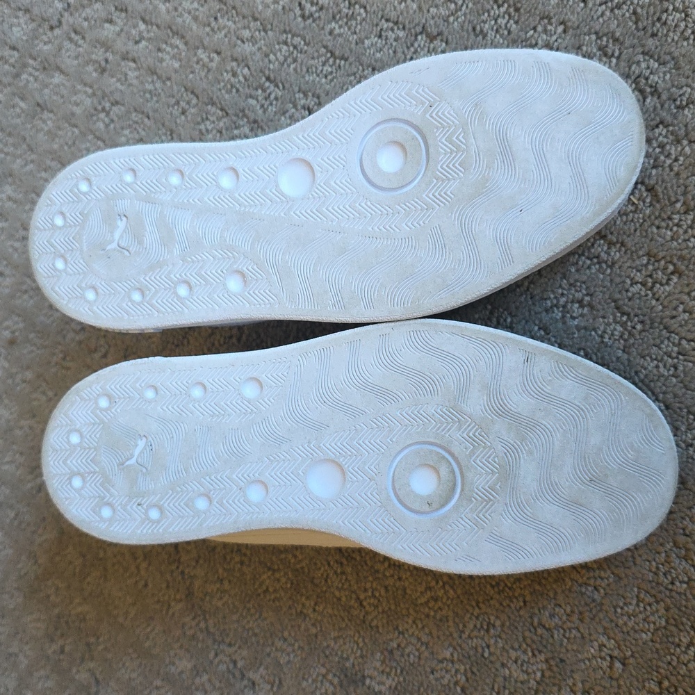 Puma White Cream Low-Top Sneakers - Picture 8 of 11